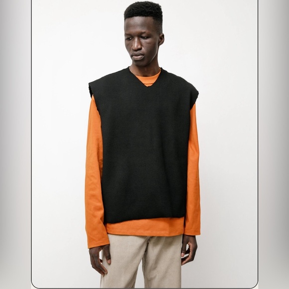 CAMIEL FORTGENSHEAVY RIB SPENCER KNIT VEST - BLACK - Picture 5 of 8